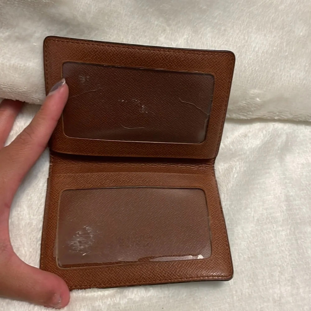 Authentic Louis Vuitton pre loved card holder - Picture 5 of 6